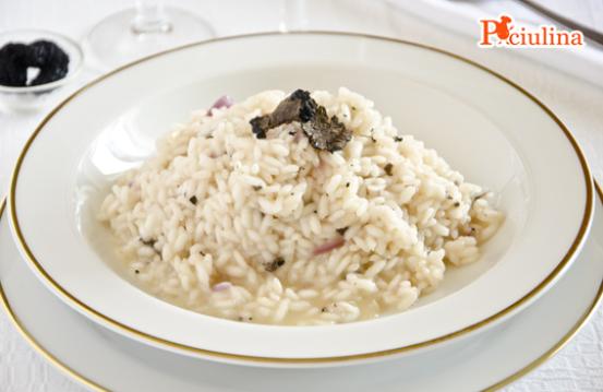 Risotto al tartufo nero Risotto al tartufo nero