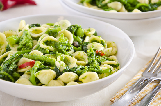 Orecchiette con le cime di rapa Orecchiette con le cime di rapa