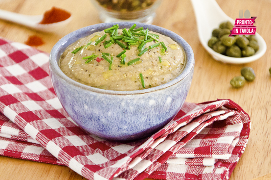 Salsa di ceci e olive nere Salsa di ceci e olive nere
