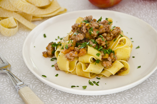 Pappardelle al ragù di coniglio Pappardelle al ragù di coniglio