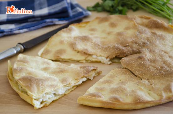 Focaccia al formaggio Focaccia al formaggio