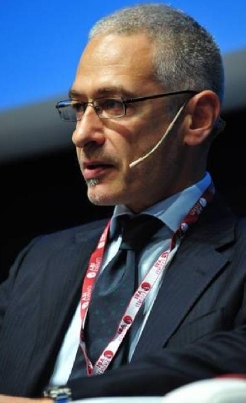 Bene l’eCommerce, ma la ripresa verrà dal “mondo fisico” Bene l’eCommerce, ma la ripresa verrà dal “mondo fisico”
