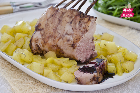 Carré di agnello al vino rosso Carré di agnello al vino rosso