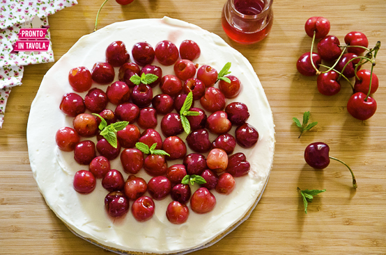Cheesecake alle ciliegie Cheesecake alle ciliegie