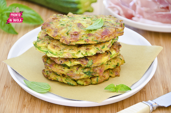 Frittini di zucchine e prosciutto Frittini di zucchine e prosciutto
