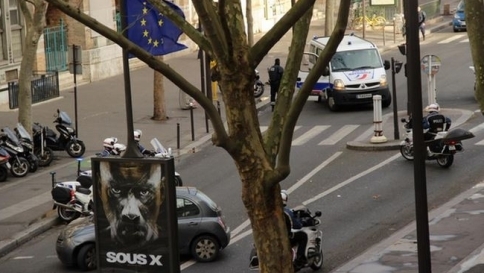 Parigi ha paura, è psicosi attentatiInnalzate misure sicurezza in Italia Parigi ha paura, è psicosi attentatiInnalzate misure sicurezza in Italia