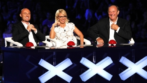 Mediaset rifiuta Italia's got talent: "Condizioni inaccettabili" Mediaset rifiuta Italia's got talent: "Condizioni inaccettabili"