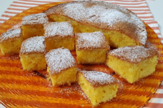 Torta di farina al mais e al limone Torta di farina al mais e al limone