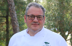 Stefano Tabacchi, lo chef che arriva dalle Dolomiti Stefano Tabacchi, lo chef che arriva dalle Dolomiti