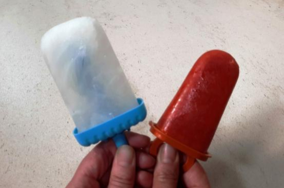 Ghiaccioli alla fragola e al limone Ghiaccioli alla fragola e al limone