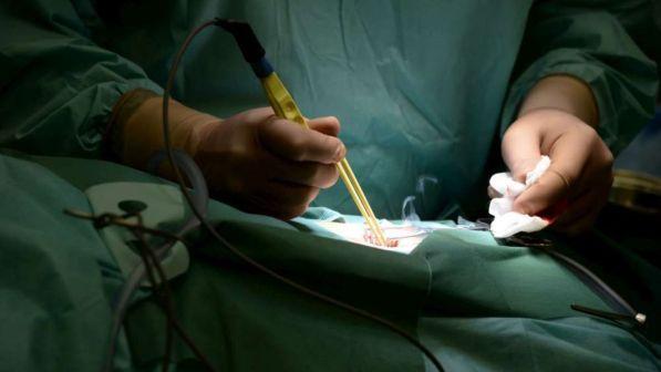 infarto da super-lavoro sala operatoria