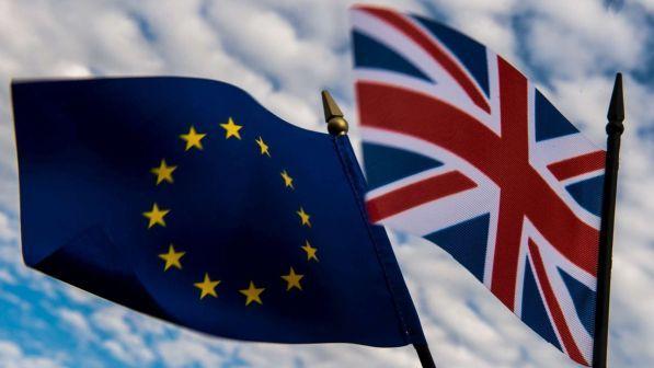 Brexit, Tusk: