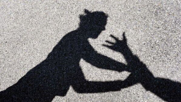 femminicidio stupro violenza sessuale abusi bullismo violenza donne