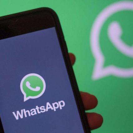 WhatsApp, verso il divieto per i minori di 16 anni