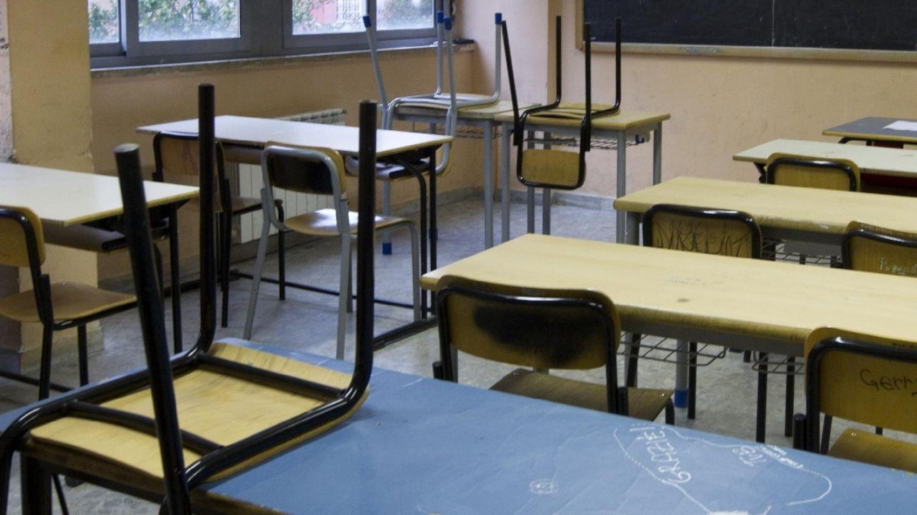 Mancano bidelli e prof: ad Ustica la scuola non ricomincia