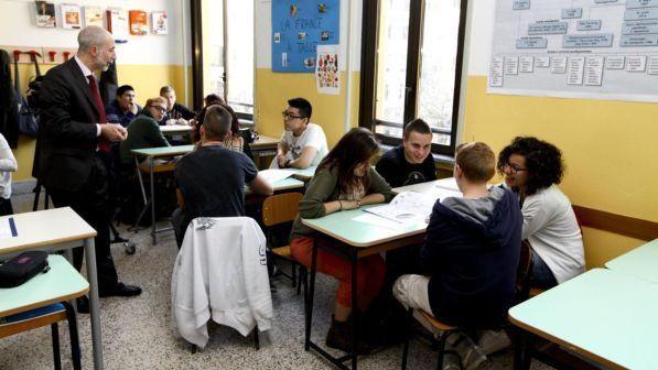 scuola classe aula esami