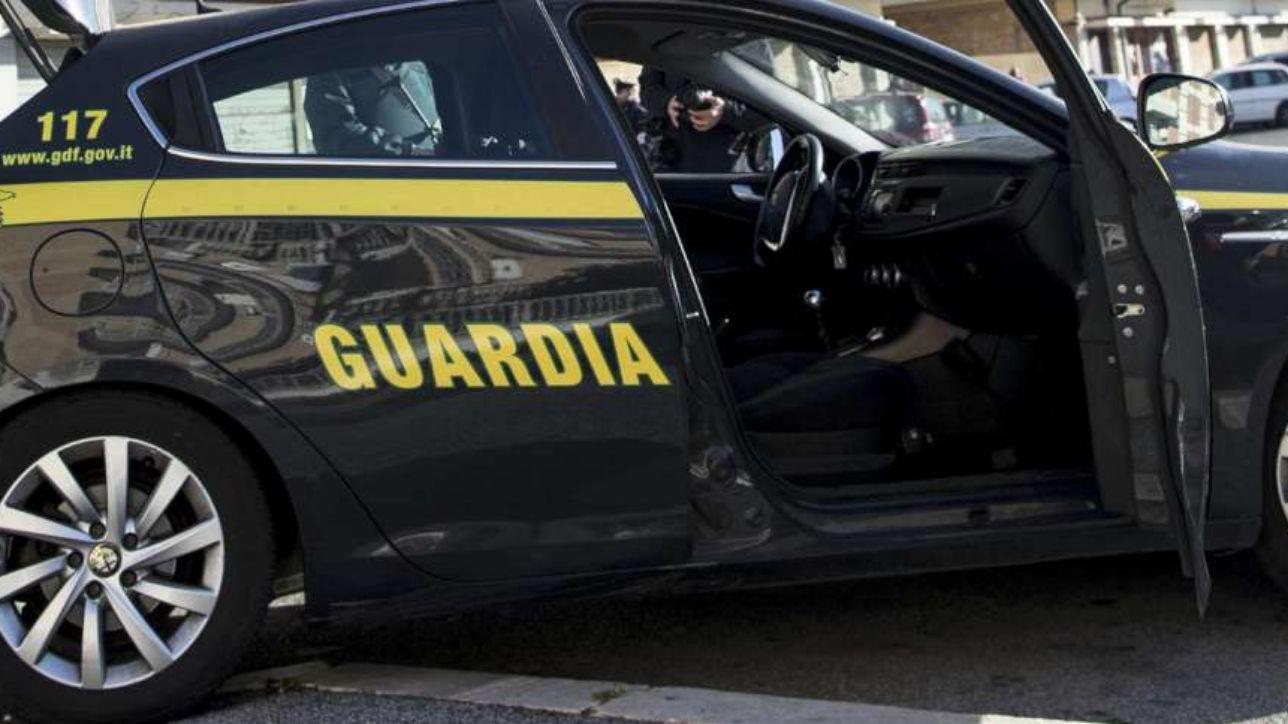 ostia carabinieri polizia guardia di finanza 112 113 gdf