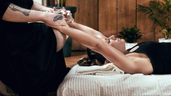 Shiatsu, massaggio, benessere