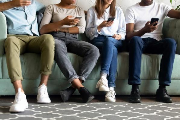 cellulare, telefonino, ragazzi