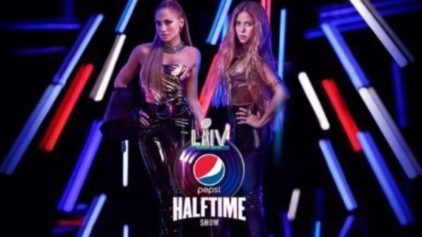 Jennifer Lopez, Shakira, spettacolo