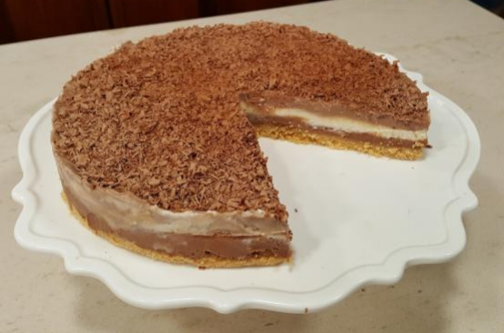 Cheesecake ai tre cioccolati Cheesecake ai tre cioccolati