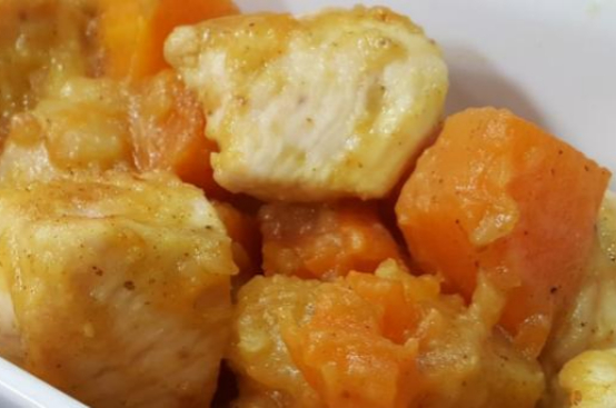 Spezzatino pollo zucca e patate Spezzatino pollo zucca e patate