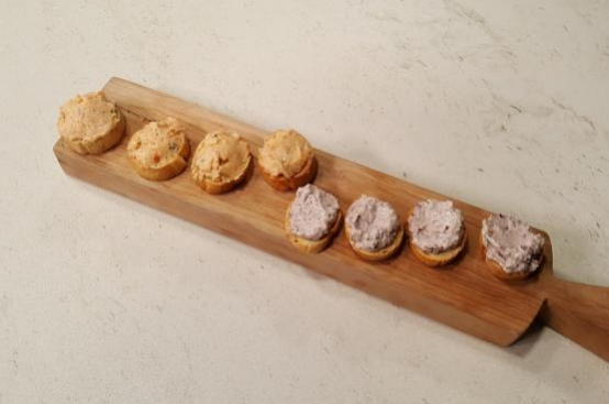 Crostini alla robiolina Crostini alla robiolina
