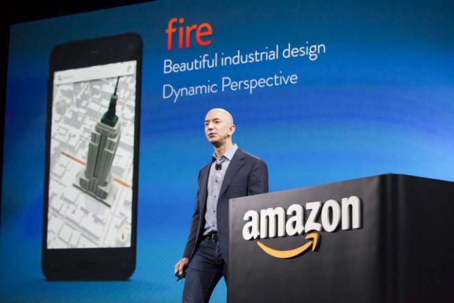 Usa, Amazon lancia il suo smartphone