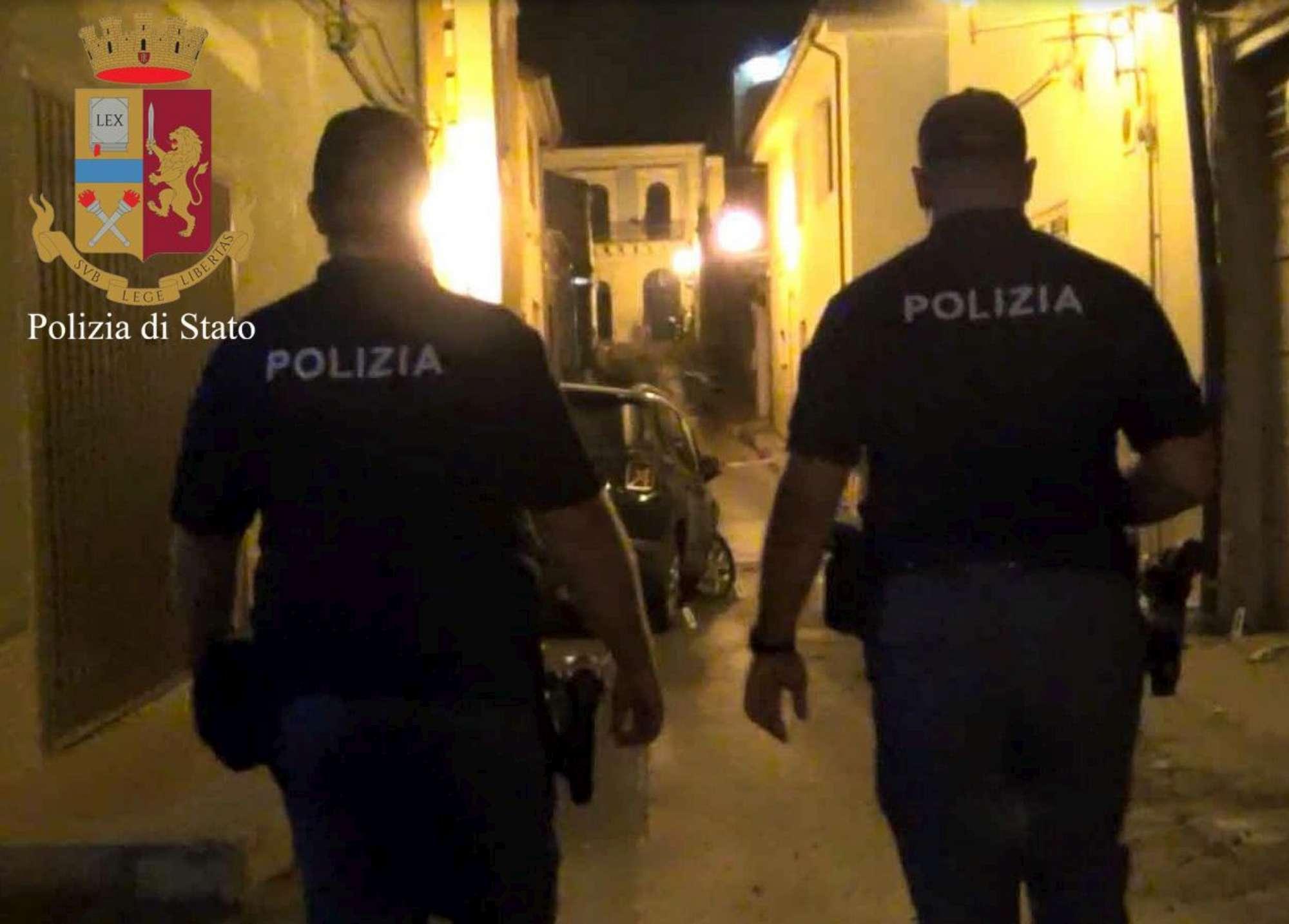 Ragusa, positivo a droga e alcol travolge due cuginetti poi fugge: uno è morto, lÊ¼altro ha perso le gambe