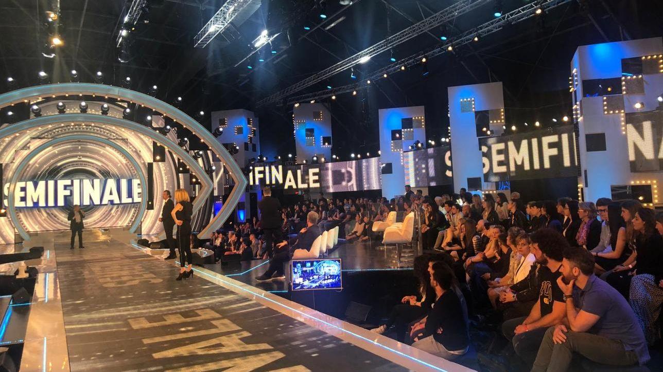 "Grande Fratello 16", tutte le foto del backstage della semifinale