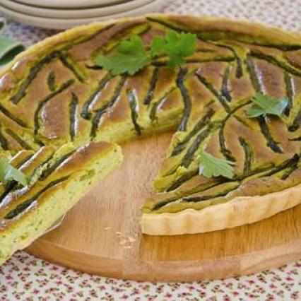 Quiche di asparagi e fave