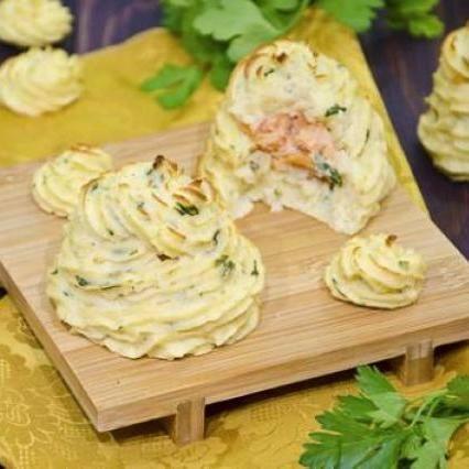 Patate duchessa al salmone
