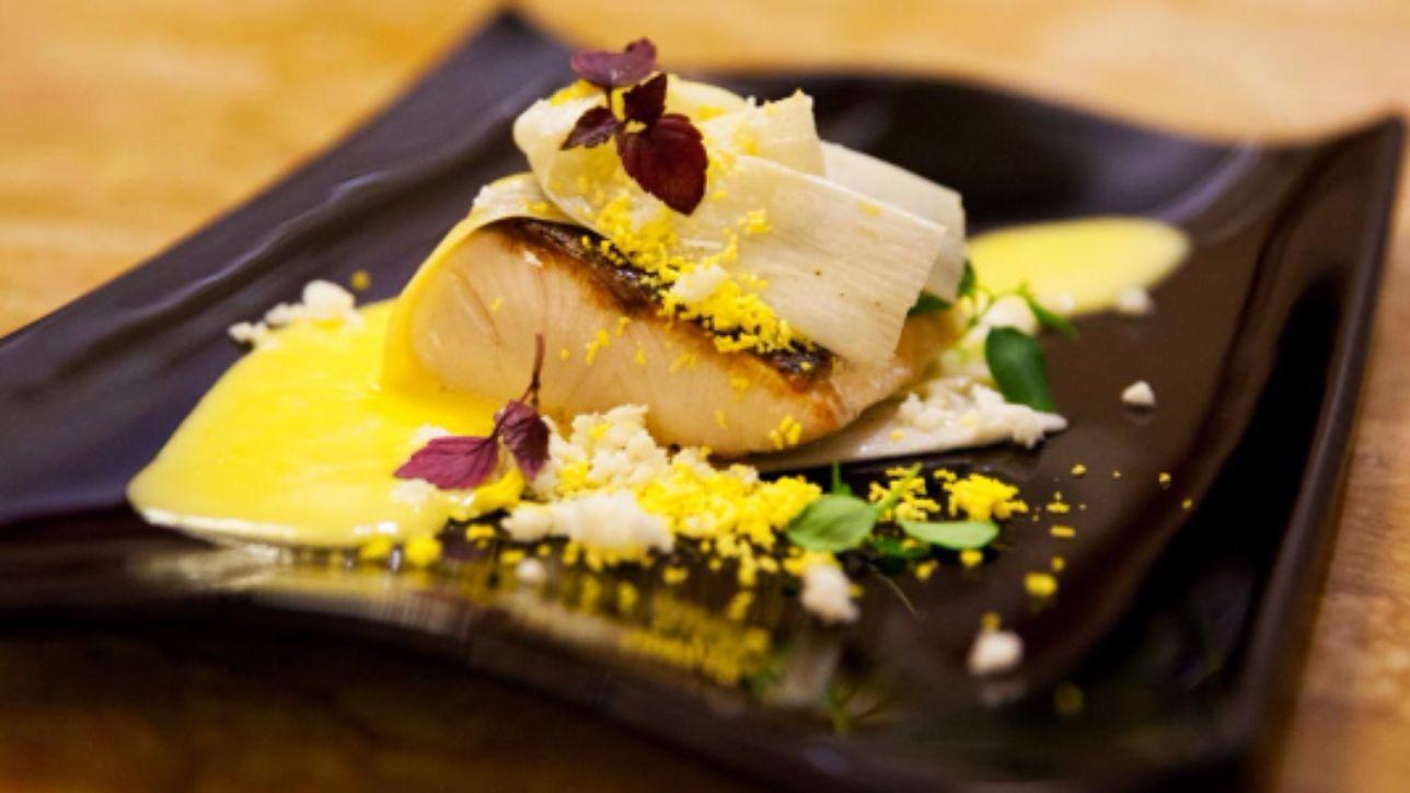 Uova, asparagi e ricciola: la ricetta dello Chef Andrea Asoli