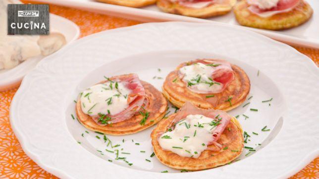 Pancakes di ceci allo speck