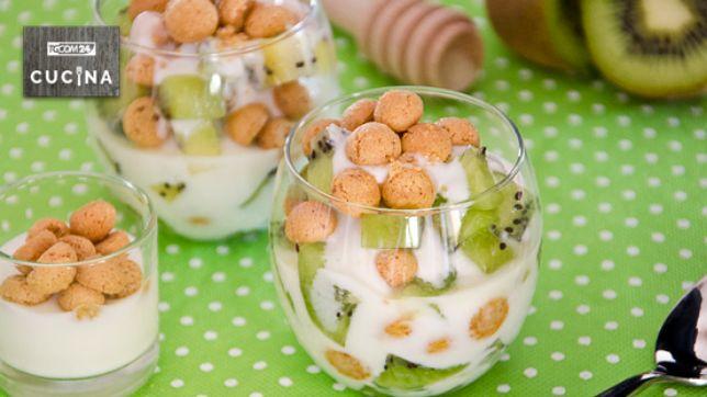 Coppette di yogurt e kiwi