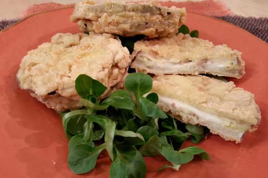 Mozzarella in carrozza di melanzane Mozzarella in carrozza di melanzane
