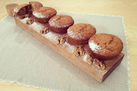 Muffin alle noci Muffin alle noci