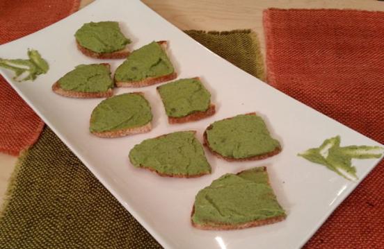 Crostini broccoli e stracchino Crostini broccoli e stracchino